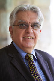 Morad Eghbal Headshot for Faculty Page